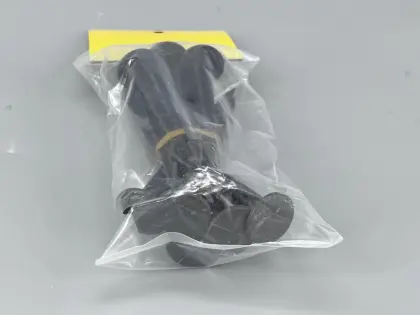 Plastic pegs to hold the woven mat