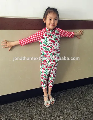 2016 Children's likable long sleeve and pants two piece surfing wear.