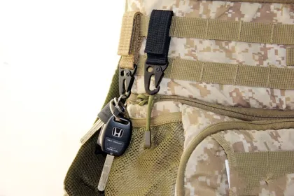 Multifunctional Mountaineering Buckle: Hawk Hook Tactical Webbing Buckle