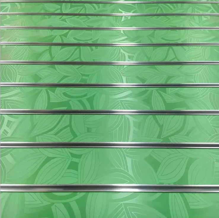 Slot Grooved MDF Board with 11 Aluminium Strips