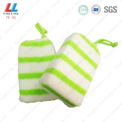 Microfiber cloth bath sponge
