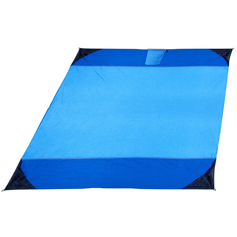 beach blanket 
