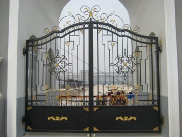 2015 hot sale high quality wrought iron gate/fine stainless gate