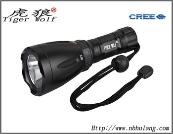 2013 cree xml t6 led waterproof diving powerful led flashlight