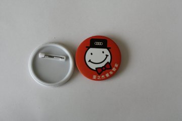 Promotion Tin Badge 4 Colors Printing