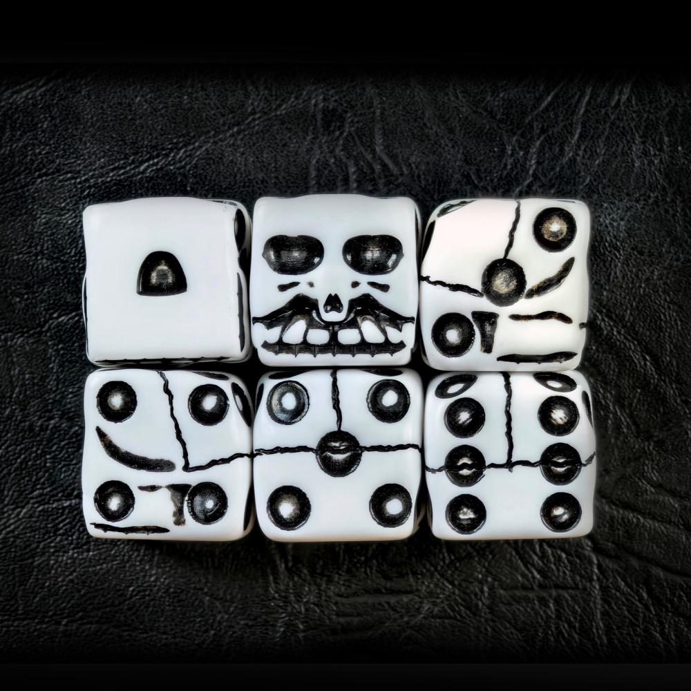 Novelty Skull Dice 2