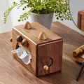 Scatola per fazzoletti di cartone animato in noce