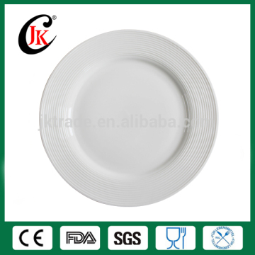 Wholesale White 7.5" & 10.5" porcelain embossed dinner plates with thread rim