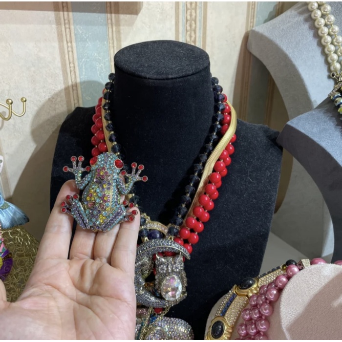 Littinho fofo ou broche de sapo