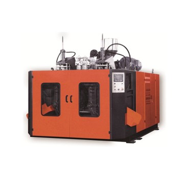 Blow molding machine