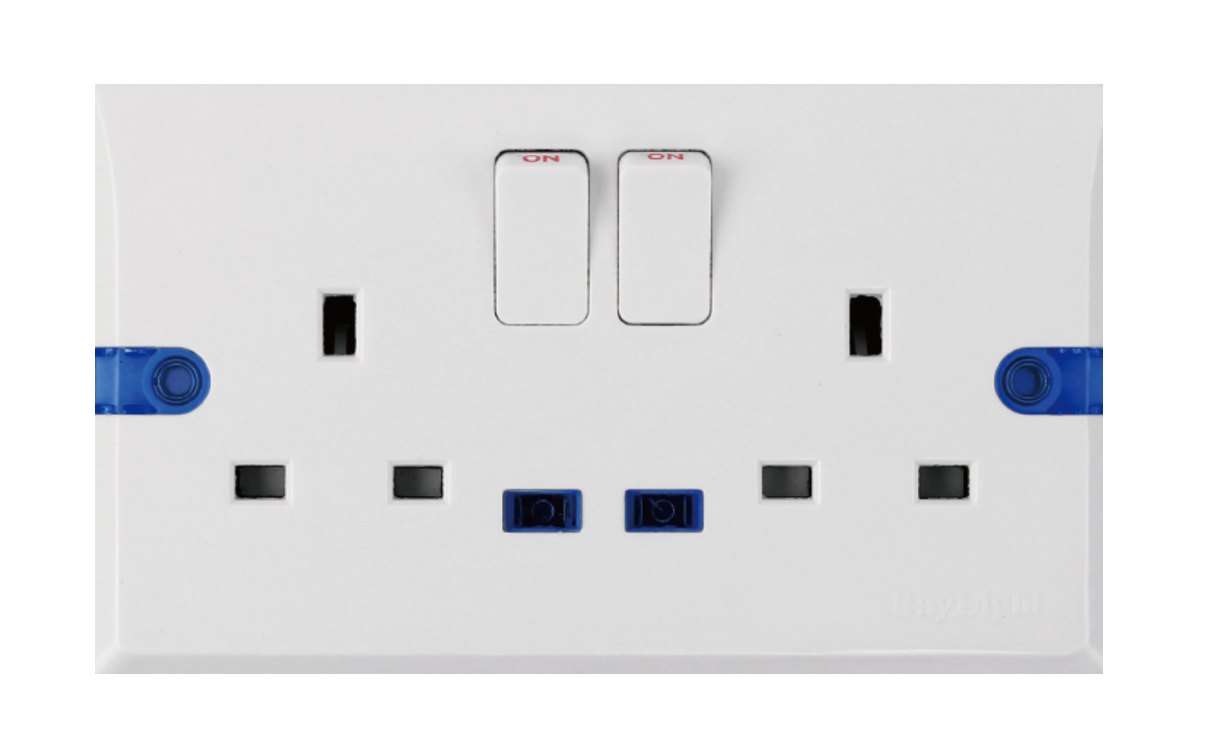 RN Series Two Gang 13a Switched Socket