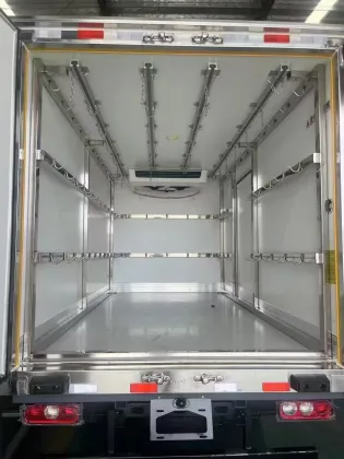 SAIC Maxus Mini Cold Chain Truck for Urban Logistics