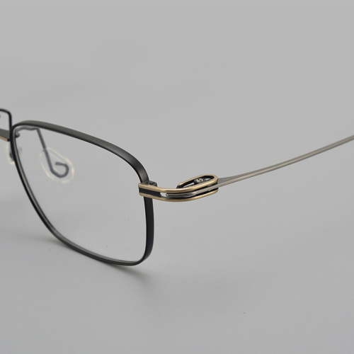 Square Ultra-Light Titanium Eyeglasses Frame