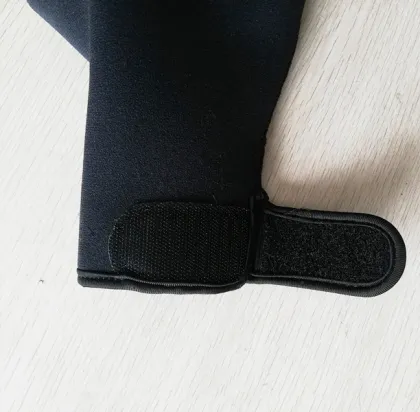 Kevlar neoprene outdoor wetsuit gloves near me