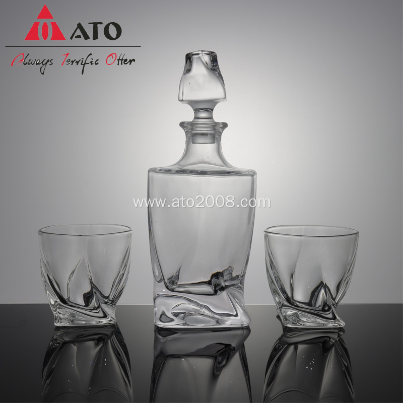 Wholesale Whiskey Glasses Cup Decanter Kit Gift