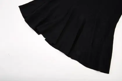 Women's Knitted Elastic Waist Fishtail Lady Skirt