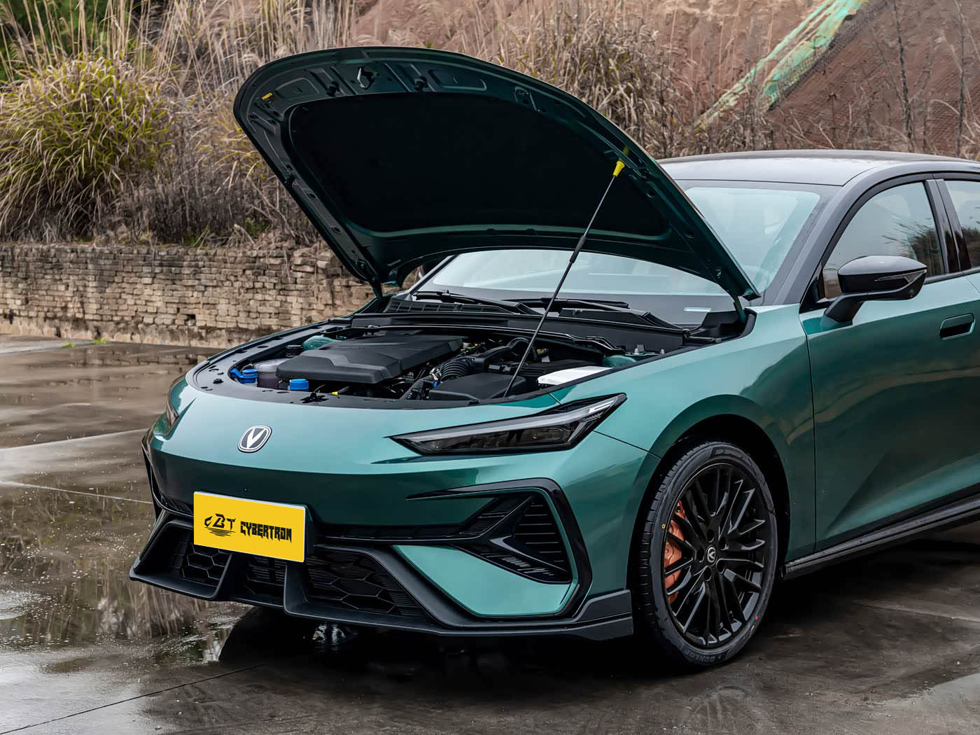 Changan UNI-V