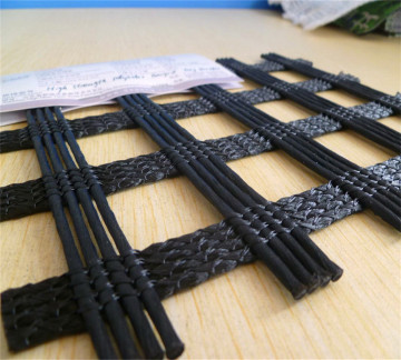 PET Geogrid Uniaxial Rivestito Con PVC