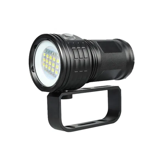 WARSUN Outdoor Waterproof LED Torch Flashlight for Diving - 30 Meters