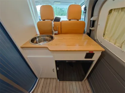 Factory Price MINI RV Maxus V70 Motorhome for Sale