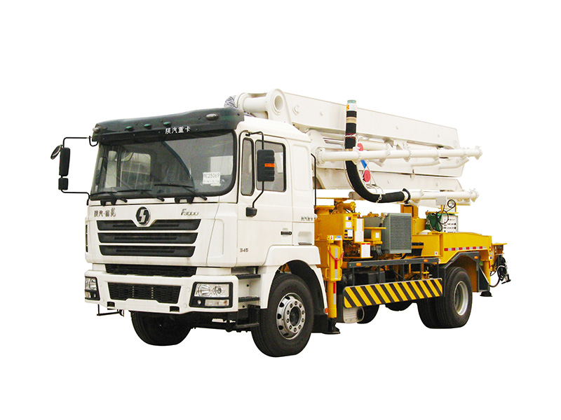 Shantui 26m   Truck-Mounted Concrete Pump