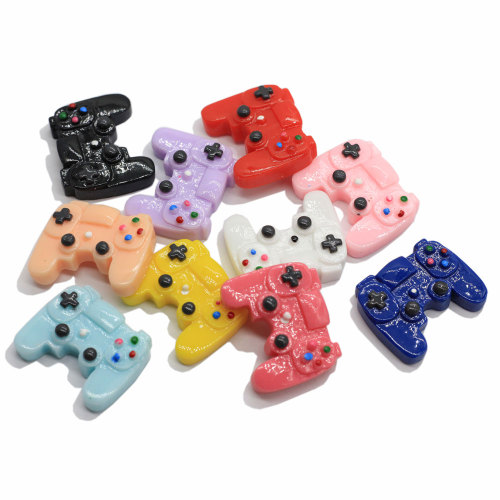 Fabrikpreis Kunststoff Game Controller Harz Perlen für Kinder spielen Spielzeug Geschenke Mode Halskette Ohrring Schmuck Finding