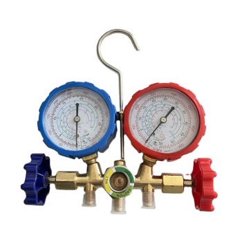 Professional HVAC Tools: Comprehensive 4 Valve Manifold Gauge Set for R410a, R22, and R134a Refrigerants