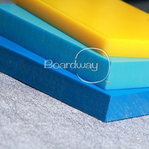 Easy welded storage tank made of colored plastic sheets for chemical