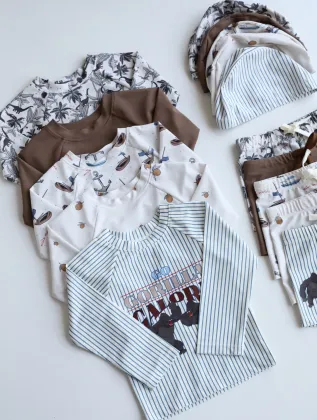 Custom Lovely Kids Swimsuit - Child Bikinis Girls Boys Two-Pieces Beachwear Swimwear Set