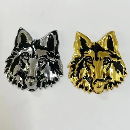 3D Metal Stereoscopic Wolf Head Car Emblem