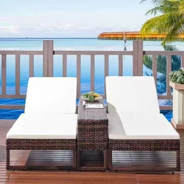Rattan Reclining Chair - Unique Features for Patio and Pool