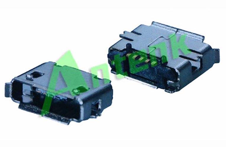 MICRO USB SMT 5F RECEPTACLE TYPY WITH POST