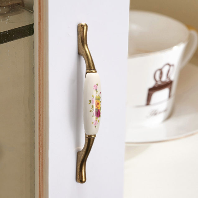 Wardrobe Hardware Handle