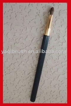 Professional makeup brush