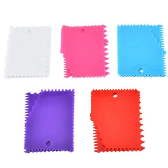 Professional 3-Piece Plastic Dough, Icing, Fondant Scraper and Cake Decorating Smoother Set