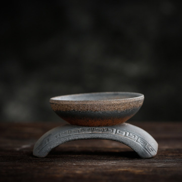 Stino di tè in ceramica a mano in stile giapponese con filtro a rete per cerimonia del tè kung fu