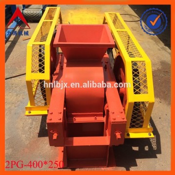 long working life almost no wearing parts mining roller crusher