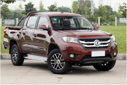4WD Dongfeng yufeng pickup car