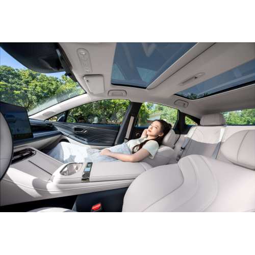 Aion RT electric family sedan