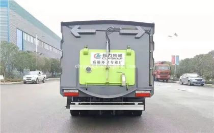 Dongfeng 9L capacity sweeper clean truck