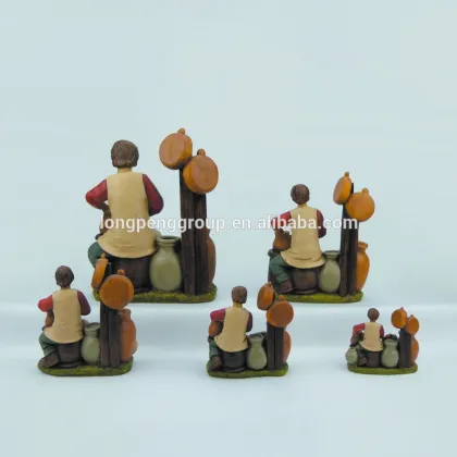 Polyresin artist figure,custom resin pottery artist figures,custom figures,custom resin figures