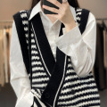 All-wool knitted waistcoat for women