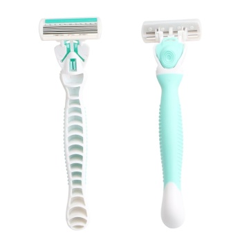 Frauen D631L 6 -Blade -Plastik und Gummigriff Rasierrasierer - Himmelblau