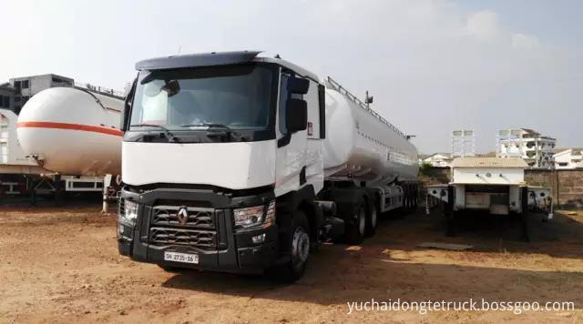 RENO Tractor truck mounted 40,000 liters fuel tank trailer