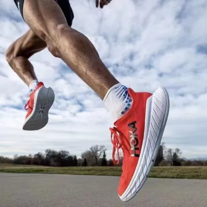 Hoka Bondi 8 Outdoor Running Shoes: Lightweight Cushioning for Men and Women