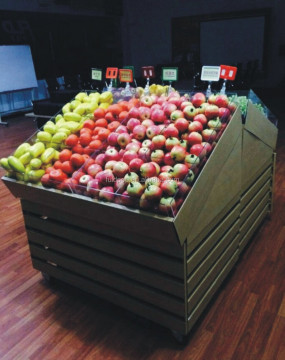 Hot Sale 3-Angled Supermarket Fruit and Vegetable Display Rack