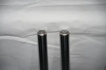 Stable tricycle shock absorber