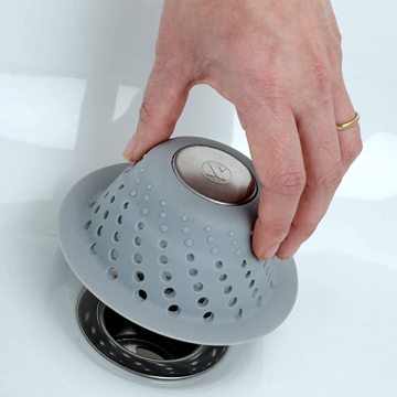 El protector de drenaje de la cúpula se ajusta a los desagües para evitar zuecos.