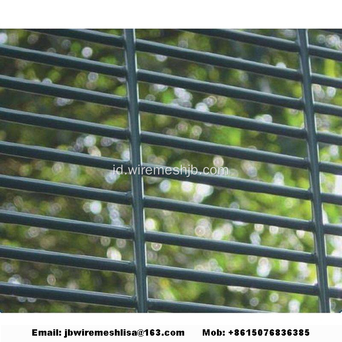 358 Panel Pagar Keamanan Wire Mesh Dilas