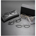 Titanrahms Silber quadratische Designerbrille